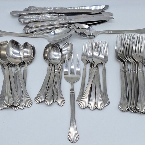 Vintage Royal‎ Vienna Flatware SS 18/10 - Picture 2 of 6